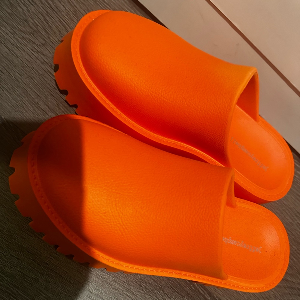 Jeffrey Campbell Clog